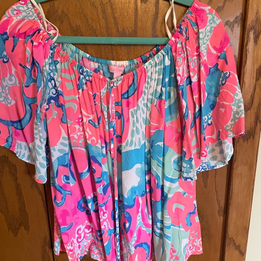 Lilly Pulitzer Off-the-Shoulder blouse